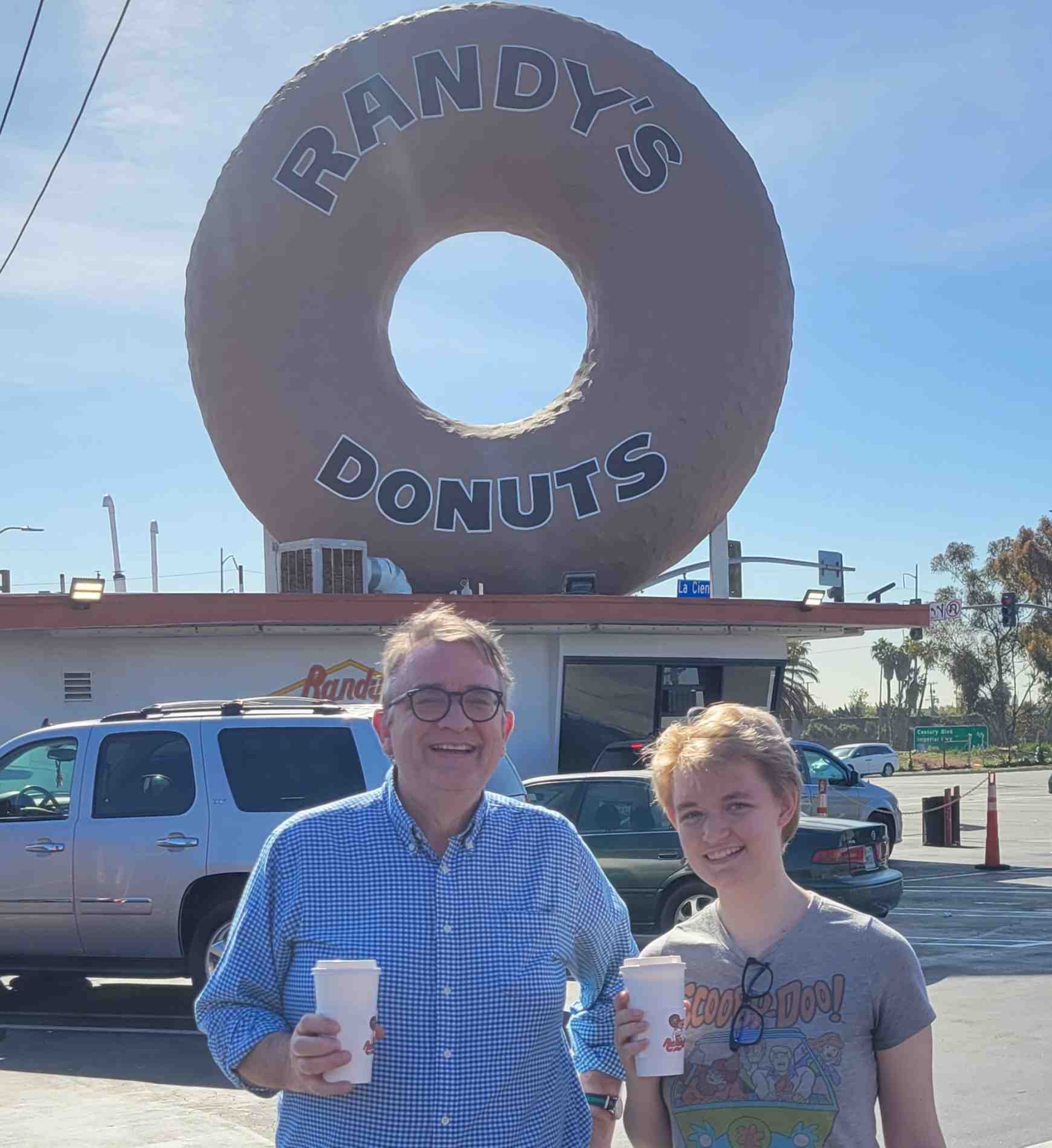 2022-03-22 Randys Doughnuts.jpg